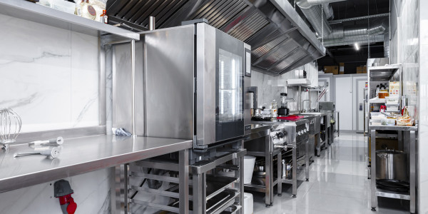 Limpiezas de Conductos de Extracción y Ventilación Castelldefels · Cocina de Guarderías