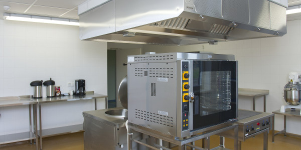 Limpiezas de Conductos de Extracción y Ventilación Sant Just Desvern · Cocina de Hospitales