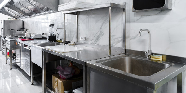 Limpiezas Campanas Extractoras de Cocinas Viladecavalls · Cocina de Cafeterías